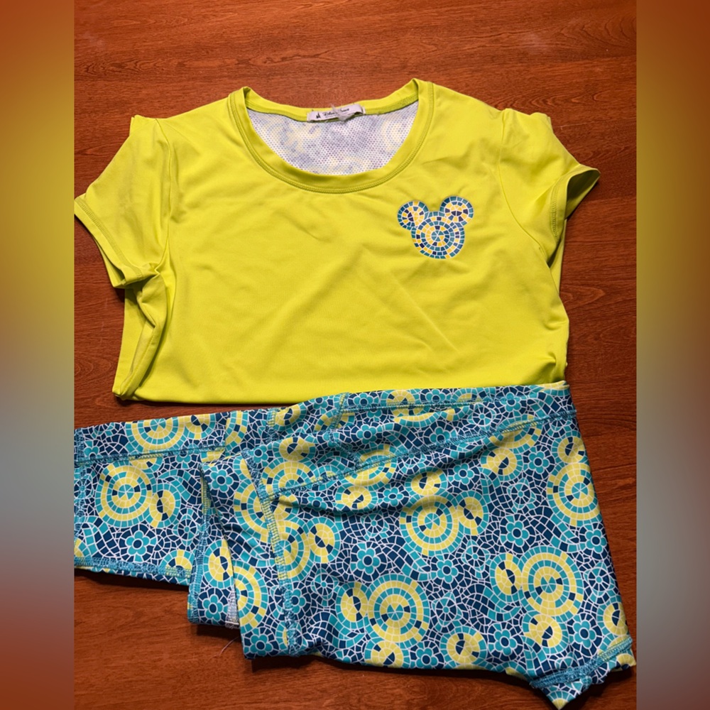 RunDisney Shirt and Legging Set
